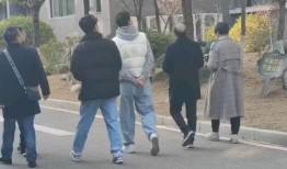 中国网红吃瓜被打事件,一场网络舆论与现实暴力碰撞的反思